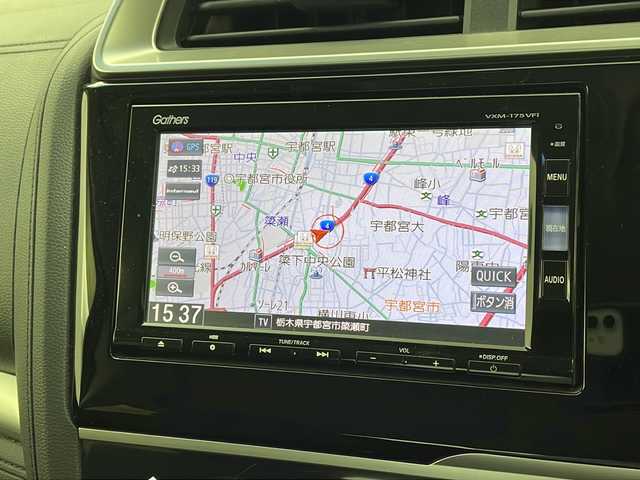 ホンダ フィット ハイブリット Fパッケージ コンフォートED 栃木県 2016(平28)年 6.1万km アラバスターシルバーメタリック 禁煙車/純正メモリーナビ/・AM/FM/CD/DVD/フルセグ/BT/SD/iPod/バックカメラ/前席シートヒーター/ビルトインETC/LEDヘッドライト/電動格納ミラー/純正マット/スマートキー×２/純正15インチスチールホイール/新車保証書