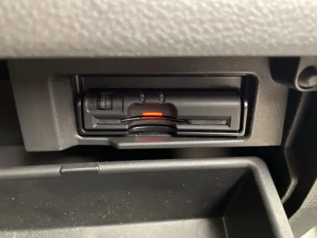 日産 セレナ ライダー BラインS HVAセーフ 群馬県 2014(平26)年 5.4万km ブリリアントホワイトパール 純正後席モニター　純正８型ナビ　フルセグＴＶ　全周囲カメラ　クルーズコントロール　衝突被害軽減システム　レーンアシスト　両側電動スライドドア　オートライト　ＬＥＤヘットライト　スマートキー　禁煙車