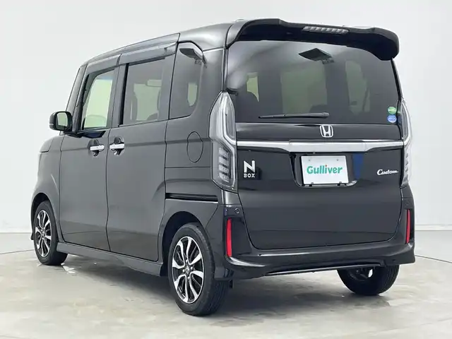 ホンダ Ｎ ＢＯＸ カスタム G L ホンダセンシング 新潟県 2018(平30)年 6万km クリスタルブラックパール 社外メモリナビ　/フルセグ　/バックカメラ　/片側パワースライドドア/純正ビルトインETC　/追従クルーズコントロール　/レーンキープアシスト　/LEDオートライト　/衝突被害軽減システム　/前方ドライブレコーダー/純正１４インチアルミホイール/ドアバイザー/ステアリングスイッチ/ECON
