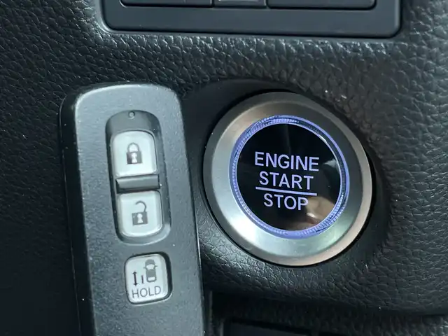 ホンダ Ｎ ＢＯＸ カスタム G L ホンダセンシング 新潟県 2018(平30)年 6万km クリスタルブラックパール 社外メモリナビ　/フルセグ　/バックカメラ　/片側パワースライドドア/純正ビルトインETC　/追従クルーズコントロール　/レーンキープアシスト　/LEDオートライト　/衝突被害軽減システム　/前方ドライブレコーダー/純正１４インチアルミホイール/ドアバイザー/ステアリングスイッチ/ECON