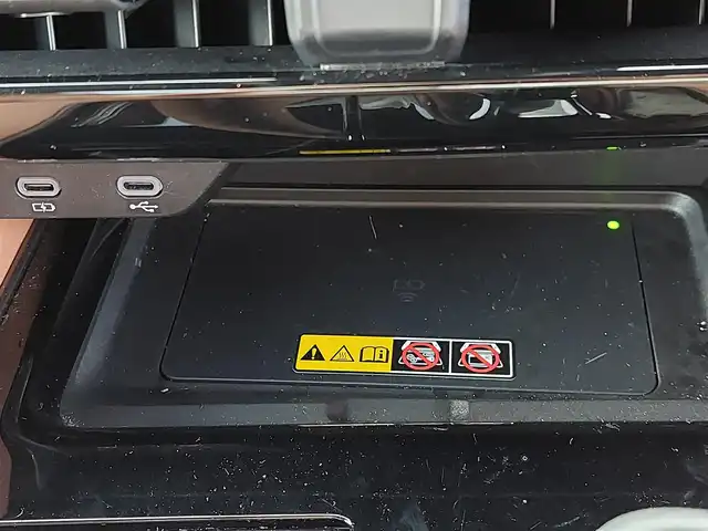 トヨタ ヴェルファイア ハイブリット Z プレミア 東京都 2024(令6)年 2.9万km 黒 左右独立ムーンルーフ/モデリスタエアロ/トヨタチームメイト/・アドバンストパーク/・パーキングサポートブレーキ（周辺静止物）/・アドバンストドライブ/・緊急時操舵支援/・フロントクロストラフィックアラート/・レーンチェンジアシスト/・ドライバーモニターカメラ/セーフティセンス/・プリクラッシュセーフティ/・レーントレーシングアシスト/・全車速追従機能付レーダークルーズコントロール/・アダプティブハイビームシステム/・ロードサインアシスト/・ドライバー異常時対応システム/・プロアクティブドライビングアシスト/・発進遅れ告知機能/BSM/パーキングサポートブレーキ/12インチフリップダウンモニター/14インチディスプレイオーディオ/・車載ナビ/・地デジTV/・USB/HDMI/・AppleCarPlay/AndroidAuto/・ETC2.0/床下透過表示機能付パノラミックビューモニター/ヘッドアップディスプレイ/ドライブレコーダー/両側パワースライドドア/パワーバックドア/本革シート/シートヒーター/ベンチレーション/ステアリングヒーター