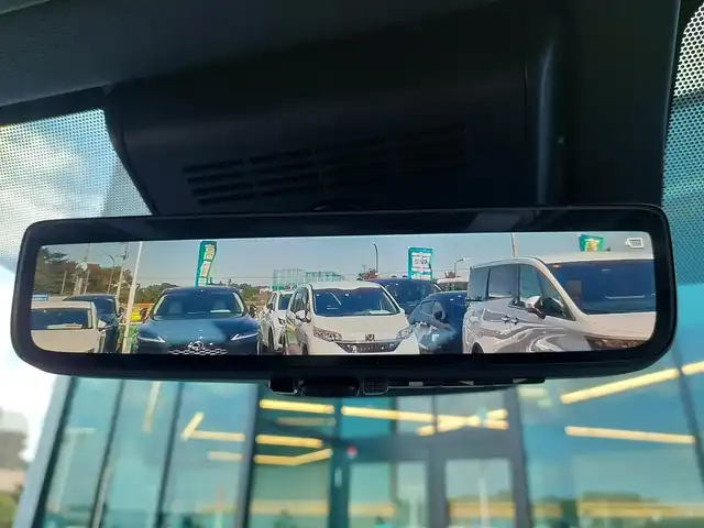 トヨタ ヴェルファイア ハイブリット Z プレミア 東京都 2024(令6)年 2.9万km 黒 左右独立ムーンルーフ/モデリスタエアロ/トヨタチームメイト/・アドバンストパーク/・パーキングサポートブレーキ（周辺静止物）/・アドバンストドライブ/・緊急時操舵支援/・フロントクロストラフィックアラート/・レーンチェンジアシスト/・ドライバーモニターカメラ/セーフティセンス/・プリクラッシュセーフティ/・レーントレーシングアシスト/・全車速追従機能付レーダークルーズコントロール/・アダプティブハイビームシステム/・ロードサインアシスト/・ドライバー異常時対応システム/・プロアクティブドライビングアシスト/・発進遅れ告知機能/BSM/パーキングサポートブレーキ/12インチフリップダウンモニター/14インチディスプレイオーディオ/・車載ナビ/・地デジTV/・USB/HDMI/・AppleCarPlay/AndroidAuto/・ETC2.0/床下透過表示機能付パノラミックビューモニター/ヘッドアップディスプレイ/ドライブレコーダー/両側パワースライドドア/パワーバックドア/本革シート/シートヒーター/ベンチレーション/ステアリングヒーター