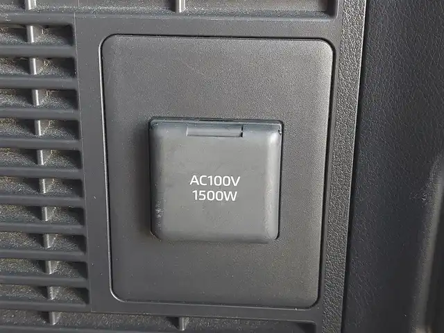 トヨタ ヴェルファイア ハイブリット Z プレミア 東京都 2024(令6)年 2.9万km 黒 左右独立ムーンルーフ/モデリスタエアロ/トヨタチームメイト/・アドバンストパーク/・パーキングサポートブレーキ（周辺静止物）/・アドバンストドライブ/・緊急時操舵支援/・フロントクロストラフィックアラート/・レーンチェンジアシスト/・ドライバーモニターカメラ/セーフティセンス/・プリクラッシュセーフティ/・レーントレーシングアシスト/・全車速追従機能付レーダークルーズコントロール/・アダプティブハイビームシステム/・ロードサインアシスト/・ドライバー異常時対応システム/・プロアクティブドライビングアシスト/・発進遅れ告知機能/BSM/パーキングサポートブレーキ/12インチフリップダウンモニター/14インチディスプレイオーディオ/・車載ナビ/・地デジTV/・USB/HDMI/・AppleCarPlay/AndroidAuto/・ETC2.0/床下透過表示機能付パノラミックビューモニター/ヘッドアップディスプレイ/ドライブレコーダー/両側パワースライドドア/パワーバックドア/本革シート/シートヒーター/ベンチレーション/ステアリングヒーター