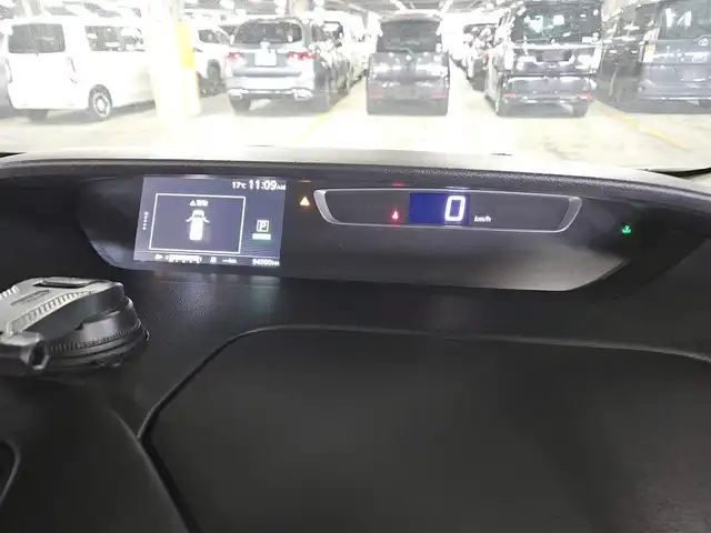 日産 セレナ ハイウェイスター G 香川県 2016(平28)年 9.5万km ブリリアントホワイトパール 純正10型ナビ/フルセグTV/後席用フリップダウンモニター/両側ハンズフリーパワースライドドア/アラウンドビューモニター/ビルトインETC/レーダークルーズコントロール/フロント/バックソナー/エマージェンシーブレーキ/プロパイロット/車線逸脱防止支援システム/スマートルームミラー/踏み間違い衝突防止アシスト/インテリジェントパーキングアシスト/進入禁止標識検知/LEDヘッドランプ/革巻きステアリング/ステアリングカバー付/純正16インチアルミホイール/スマートキー/プッシュエンジンスタート/禁煙車