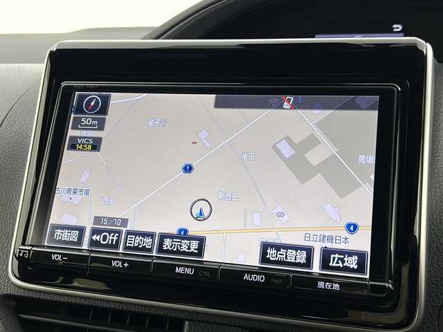 トヨタ エスクァイア ハイブリッド Gi プレミアムパッケージ 宮城県 2017(平29)年 11.8万km ホワイトパールクリスタルシャイン 禁煙車/フリップダウンモニター/トヨタセーフティセンス/・プリクラッシュセーフティ/・レーンディパーチャーアラート/・オートマチックハイビーム/・レーダークルーズコントロール/純正9インチSDナビ/・BT/AM/FM/CD/SD/フルセグTV /バックカメラ/両側パワースライドドア/前席シートヒーター/ビルトインETC/革巻きステアリング/ステアリングヒーター/プッシュスタート/スマートキー×2/LEDヘッドライト/LEDフォグランプ/社外15インチアルミホイール/積み込み純正アルミホイール付き夏タイヤ/（195/65R15）/純正フロアマット/純正ドアバイザー