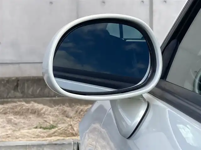 ダイハツ コペン アクティブトップ 静岡県 2010(平22)年 7.5万km ホワイトパールマイカ 社外6.1インチナビ(MDV-L300)/　AM FM CD DVD USB SD AUX ワンセグ/マニュアルエアコン/ハロゲンヘッドライト/フロントフォグランプ/リモコンキー/純正フロアマット/保証書/アクティブトップ(電動開閉ルーフ)/社外15インチアルミホイール/ターボ