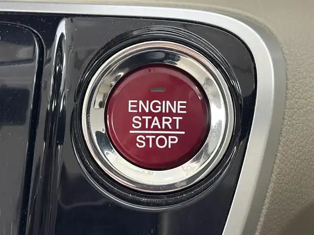 ホンダ Ｎ ＢＯＸ スラッシュ G Lパッケージ 愛知県 2017(平29)年 5.2万km ミラノレッド 純正ナビ（ワンセグ、CD、DVD、Bluetooth）/ETC/Bカメラ/ドラレコ前後/スマートキー/オートライト/純正14インチAW/純正フロアマット/LEDヘッドライト/USB/Pスタート/横滑り防止装置/三点エアバック