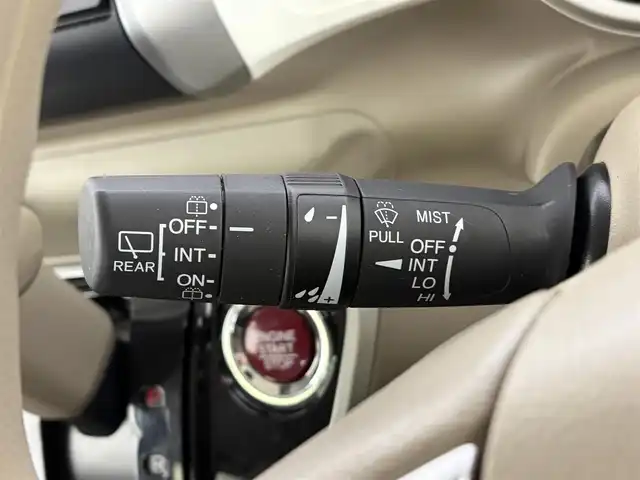 ホンダ Ｎ ＢＯＸ スラッシュ G Lパッケージ 愛知県 2017(平29)年 5.2万km ミラノレッド 純正ナビ（ワンセグ、CD、DVD、Bluetooth）/ETC/Bカメラ/ドラレコ前後/スマートキー/オートライト/純正14インチAW/純正フロアマット/LEDヘッドライト/USB/Pスタート/横滑り防止装置/三点エアバック