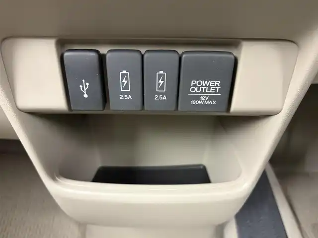 ホンダ Ｎ ＢＯＸ スラッシュ G Lパッケージ 愛知県 2017(平29)年 5.2万km ミラノレッド 純正ナビ（ワンセグ、CD、DVD、Bluetooth）/ETC/Bカメラ/ドラレコ前後/スマートキー/オートライト/純正14インチAW/純正フロアマット/LEDヘッドライト/USB/Pスタート/横滑り防止装置/三点エアバック