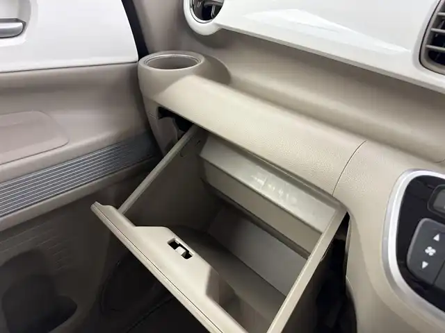 ホンダ Ｎ ＢＯＸ スラッシュ G Lパッケージ 愛知県 2017(平29)年 5.2万km ミラノレッド 純正ナビ（ワンセグ、CD、DVD、Bluetooth）/ETC/Bカメラ/ドラレコ前後/スマートキー/オートライト/純正14インチAW/純正フロアマット/LEDヘッドライト/USB/Pスタート/横滑り防止装置/三点エアバック