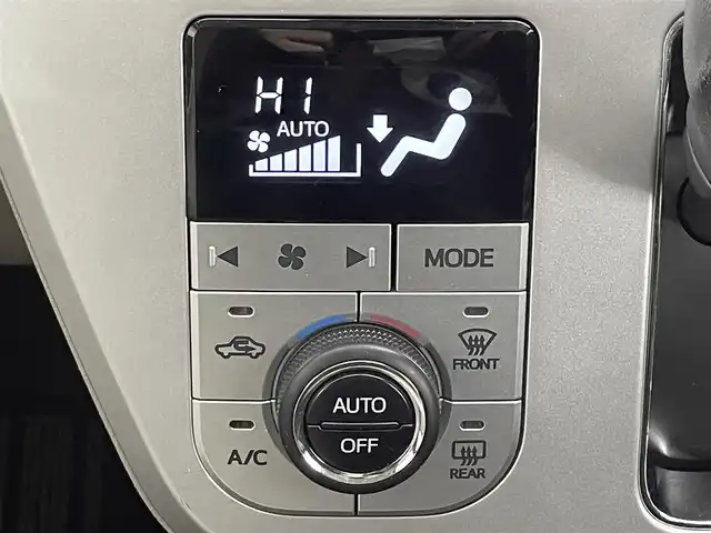 トヨタ ピクシスジョイ F Gターボ SAⅡ 道央・札幌 2017(平29)年 7.9万km パールホワイトⅢ ・４ＷＤ/・純正ナビ/・BT/CD/・ワンセグTV/・バックカメラ/・スマートアシスト/・アイドリングストップ/・レーンキープアシスト/・誤発進抑制機能/・衝突軽減ブレーキ/・先行車発進通知/・ＥＴＣ/・純正フロアマット/・純正アルミホイール/・ＬＥＤヘッドライト/・オートライト/・横滑り防止/・コーナーセンサー/・スペアキー