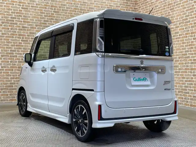 スズキ スペーシア カスタム HYBRID XS 岩手県 2018(平30)年 2.7万km ピュアホワイトP ４WD/ワンオーナー/全方位モニター/ヘッドアップディスプレイ/両側パワースライドドア/シートヒーター/スズキセーフティサポート/デュアルセンサーブレーキサポート/車線逸脱警報/リヤパーキングセンサー/先行車発進お知らせ/進入禁止標識表示機能/オートハイビーム/LEDヘッドライト/横滑り防止装置/スリムサーキュレーター/ロールサンシェード/シートバックテーブル/純正ナビ（Bluetooth CD DVD SD フルセグ USB）/純正１５インチアルミホイール
