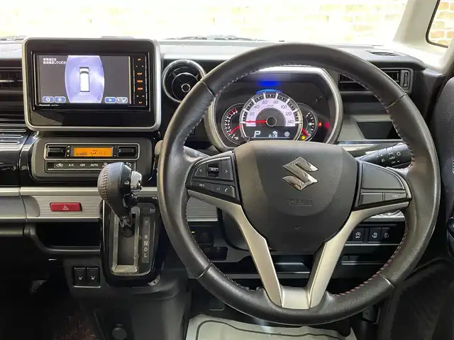 スズキ スペーシア カスタム HYBRID XS 岩手県 2018(平30)年 2.7万km ピュアホワイトP ４WD/ワンオーナー/全方位モニター/ヘッドアップディスプレイ/両側パワースライドドア/シートヒーター/スズキセーフティサポート/デュアルセンサーブレーキサポート/車線逸脱警報/リヤパーキングセンサー/先行車発進お知らせ/進入禁止標識表示機能/オートハイビーム/LEDヘッドライト/横滑り防止装置/スリムサーキュレーター/ロールサンシェード/シートバックテーブル/純正ナビ（Bluetooth CD DVD SD フルセグ USB）/純正１５インチアルミホイール
