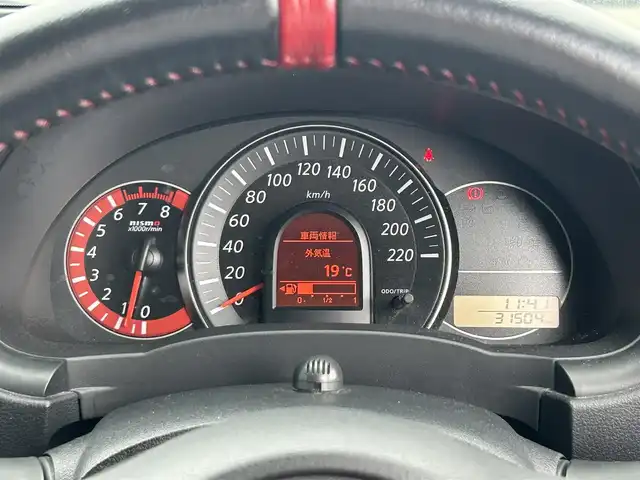 日産 マーチ ニスモS 東京都 2020(令2)年 3.2万km ブリリアントホワイトパール ワンオーナー/5速マニュアル/純正メモリナビ・フルセグTV/DVD/CD/USB/SD/Bluetooth/純正エアロ/純正16インチAW/ドライブレコーダー/スマートキー2個/プッシュスタート/ETC/新車時保証書/取扱説明書