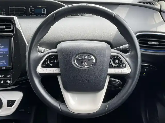 トヨタ プリウス A ツーリングセレクション 群馬県 2018(平30)年 6.1万km アティチュードブラックマイカ モデリスタエアロ　/純正９型ナビ　/パーキングアシスト　/ドライブレコーダー　/シートヒーター　/アダプティブクルーズコントロール　/レーンアシスト　/衝突軽減ブレーキ　/クリアランスソナー　/黒レザーシート　/ＢＳＭ　/ＨＵＤ/純正フロアマット