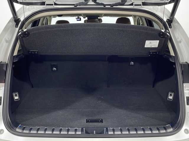 レクサス ＮＸ 300h バージョンL 広島県 2020(令2)年 6.1万km ソニッククォーツ 禁煙車/純正１０．３型ナビ/パノラミックビューモニター/３眼ＬＥＤ/温冷シート/パワーシート/革シート/ブラインドスポットモニター/レーダークルーズコントロール/ホールド機能付電動パーキングブレーキ/ステアリングヒーター/自動防眼ミラー/パドルシフト/オートマチックハイビーム/電動リアゲート/ドラレコ/ETC/MTモード付AT