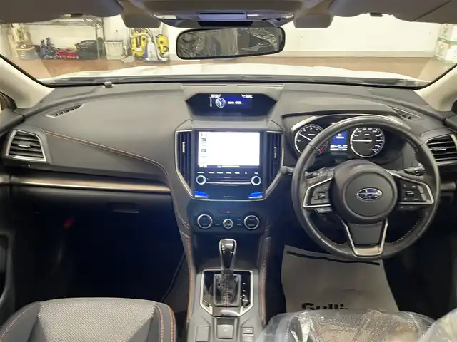 スバル インプレッサ ＸＶ 2．0i－L アイサイト 道央・札幌 2018(平30)年 1.6万km クリスタルホワイトP 4WD/純正8インチSDナビ/フルセグTV/CD/DVD/Bluetooth/MS/SD/バックカメラ/衝突軽減ブレーキ/レーンキープアシスト/横滑り防止/アイドリングストップ/レーダークルーズコントロール/パドルシフト/ステアリングリモコン/ヘッドライトレベライザー/LEDヘッドライト/フォグランプ（前/後）/ブラインドスポットモニター/電動パーキングブレーキ/オートライト/ミラーヒーター/プッシュスタート/スマートキー×2/ETC2.0/保証書/取扱説明書