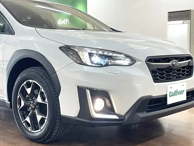 スバル インプレッサ ＸＶ 2．0i－L アイサイト 道央・札幌 2018(平30)年 1.6万km クリスタルホワイトP 4WD/純正8インチSDナビ/フルセグTV/CD/DVD/Bluetooth/MS/SD/バックカメラ/衝突軽減ブレーキ/レーンキープアシスト/横滑り防止/アイドリングストップ/レーダークルーズコントロール/パドルシフト/ステアリングリモコン/ヘッドライトレベライザー/LEDヘッドライト/フォグランプ（前/後）/ブラインドスポットモニター/電動パーキングブレーキ/オートライト/ミラーヒーター/プッシュスタート/スマートキー×2/ETC2.0/保証書/取扱説明書