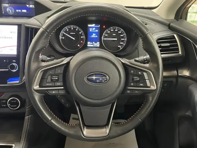 スバル インプレッサ ＸＶ 2．0i－L アイサイト 道央・札幌 2018(平30)年 1.6万km クリスタルホワイトP 4WD/純正8インチSDナビ/フルセグTV/CD/DVD/Bluetooth/MS/SD/バックカメラ/衝突軽減ブレーキ/レーンキープアシスト/横滑り防止/アイドリングストップ/レーダークルーズコントロール/パドルシフト/ステアリングリモコン/ヘッドライトレベライザー/LEDヘッドライト/フォグランプ（前/後）/ブラインドスポットモニター/電動パーキングブレーキ/オートライト/ミラーヒーター/プッシュスタート/スマートキー×2/ETC2.0/保証書/取扱説明書