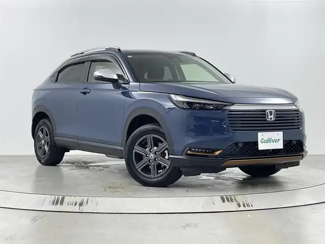 ホンダ ヴェゼル ハイブリッド e:HEV X HuNTパッケージ 埼玉県 2025(令7)年 0.3万km 青 純正ナビ（Bluetooth/CD/DVD/AM/FM）/フルセグTV/バックカメラ/レーダークルーズコントロール/横滑り防止装置/盗難防止装置/ダウンヒルアシストコントロール/衝突軽減システム/LEDヘッドライト/パドルシフト/ETC/ドライブレコーダー/スマートキー