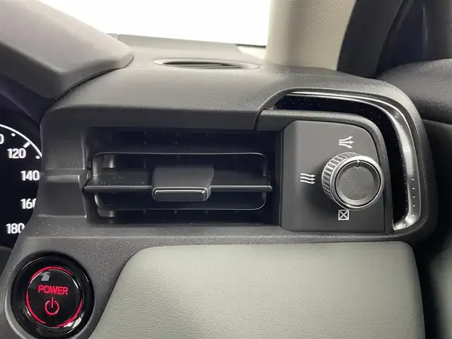 ホンダ ヴェゼル ハイブリッド e:HEV X HuNTパッケージ 埼玉県 2025(令7)年 0.3万km 青 純正ナビ（Bluetooth/CD/DVD/AM/FM）/フルセグTV/バックカメラ/レーダークルーズコントロール/横滑り防止装置/盗難防止装置/ダウンヒルアシストコントロール/衝突軽減システム/LEDヘッドライト/パドルシフト/ETC/ドライブレコーダー/スマートキー