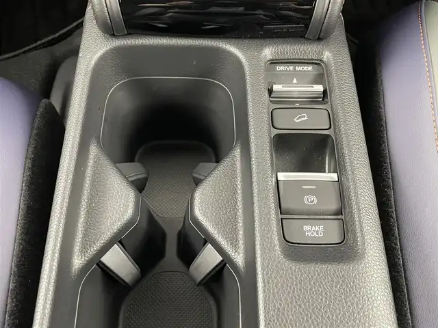 ホンダ ヴェゼル ハイブリッド e:HEV X HuNTパッケージ 埼玉県 2025(令7)年 0.3万km 青 純正ナビ（Bluetooth/CD/DVD/AM/FM）/フルセグTV/バックカメラ/レーダークルーズコントロール/横滑り防止装置/盗難防止装置/ダウンヒルアシストコントロール/衝突軽減システム/LEDヘッドライト/パドルシフト/ETC/ドライブレコーダー/スマートキー