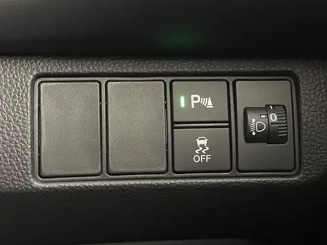 ホンダ ヴェゼル ハイブリッド e:HEV X HuNTパッケージ 埼玉県 2025(令7)年 0.3万km 青 純正ナビ（Bluetooth/CD/DVD/AM/FM）/フルセグTV/バックカメラ/レーダークルーズコントロール/横滑り防止装置/盗難防止装置/ダウンヒルアシストコントロール/衝突軽減システム/LEDヘッドライト/パドルシフト/ETC/ドライブレコーダー/スマートキー