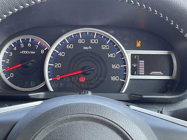 トヨタ ルーミー カスタムG 岐阜県 2021(令3)年 3.4万km パールホワイトⅢ /ワンオーナー//純正9インチナビ/(BT/フルセグTV/DVD/FM/AM/SD)//スマートアシスト/(アダプティブクルーズコントロール)/(衝突警報機能)/(衝突回避支援ブレーキ機能)/(ブレーキ制御付誤発進抑制機能)/(車線逸脱警報機能)/(路側逸脱警報機能)/(ふらつき警報)/(標識認識機能)//12インチフリップダウンモニター//両側パワースライドドア//電動パーキングブレーキ//ブレーキホールド//オートライト//ETC//前席シートヒーター//2.1AUSBソケット//スペアキー×1//取説//保証書