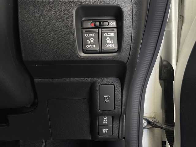 ホンダ Ｎ ＢＯＸ カスタム ターボ SSパッケージ 長野県 2016(平28)年 5.9万km プレミアムホワイトパールⅡ 4WD/ターボ/純正ナビ　VXM-165VPi/(フルセグ/Bluetooth/CD/DVD）/バックカメラ/両側電動スライドドア/ビルトインETC/前席シートヒーター/前方ドラレコ/ハーフレザーシート/CTBA/クルーズコントロール/キセノンヘッドライト/オートライト/フォグライト/ステアリングスイッチ/パドルシフト/2列目サンシェード/後席ドリンクホルダー/スマートキー