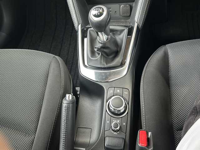 マツダ デミオ 13S ツーリング 静岡県 2018(平30)年 3.9万km ディープクリムゾンマイカ シティーブレーキサポート/・レーンキープアシスト/・ロードサインアシスト/・ブラインドスポットモニター/・ドライバーアテンションアラート/純正メーカーナビ/・フルセグTV/・CD/DVD/Bluetooth/ラジオ/主要装備/・全方位カメラ/・ステアリングスイッチ/・アイドリングストップ/・オートライト/・プッシュスタート/・スマートキー/・シートヒーター