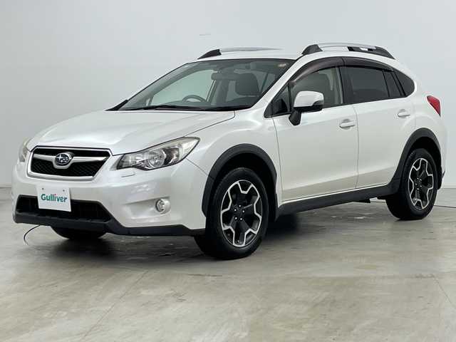 スバル インプレッサ ＸＶ 2．0i－L アイサイト 道央・札幌 2013(平25)年 8.4万km サテンホワイトパール ・ワンオーナー/・4WD/・社外ナビ&TV&CD&DVD&BT/・バックカメラ/・アイサイトVer2/・クルーズコントロール/・運転席パワーシート/・ETC/・HIDヘッドライト/・オートライト/・社外AW付スタッドレス積込