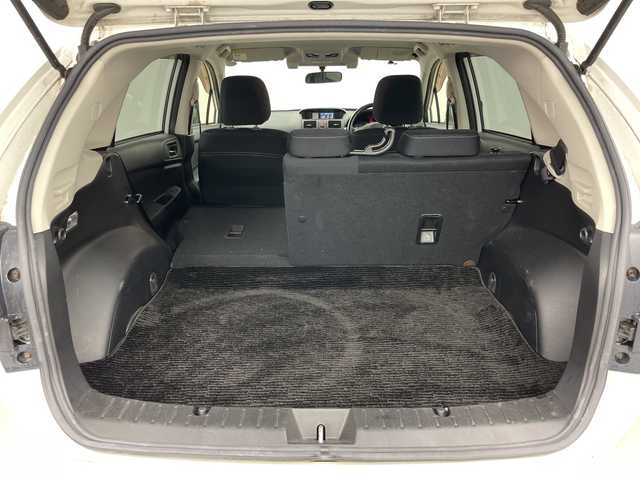 スバル インプレッサ ＸＶ 2．0i－L アイサイト 道央・札幌 2013(平25)年 8.4万km サテンホワイトパール ・ワンオーナー/・4WD/・社外ナビ&TV&CD&DVD&BT/・バックカメラ/・アイサイトVer2/・クルーズコントロール/・運転席パワーシート/・ETC/・HIDヘッドライト/・オートライト/・社外AW付スタッドレス積込