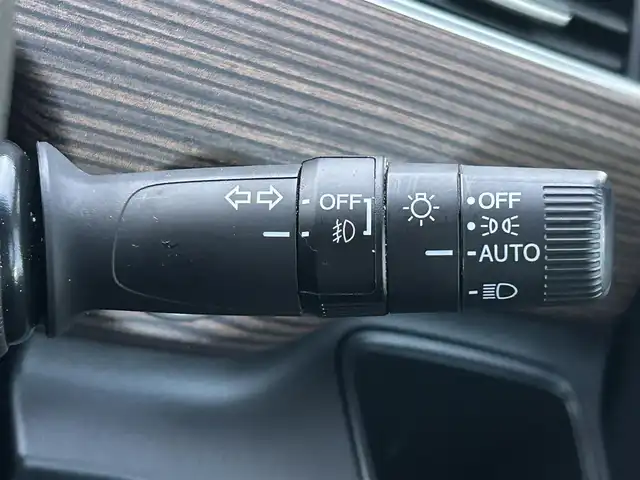 ホンダ フリード クロスター 兵庫県 2023(令5)年 1.7万km フィヨルドミストパール 純正9インチナビ/両側電動スライドドア/バックカメラ/Bluetooth/前席シートヒーター/前後ドライブレコーダー/ハーフレザーシート/ビルトインETC/LEDヘッドライト/スペアキー/追従クルーズコントロール/純正フロアマット/フルセグTV/ウォークスルー