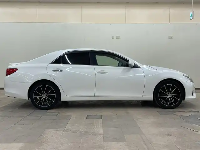 トヨタ マークＸ 250G Four イエロー 道央・札幌 2015(平27)年 16.7万km ホワイトパールクリスタルシャイン ・4WD/・社外SDナビ/CD・DVD・BT・USB/・フルセグTV/・車外カメラ（バック・フロント）/・ミュージックサーバー/・ミュージックプレイヤー接続/・社外AW付冬タイヤ積み込み/・寒冷地仕様/・ビルトインＥＴＣ/・クルーズコントロール/・パワーシート（D/N席）/・純正フロアマット/・カーテンエアバッグ/・ドライブレコーダー/・電動格納ミラー/・カーテシランプ/・フォグランプ/・スマートキー/・エンジンスタートボタン