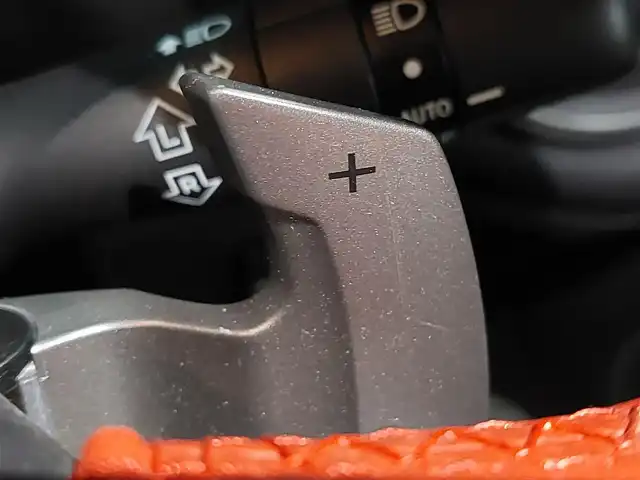 トヨタ ８６ GT リミテッド 東京都 2012(平24)年 3.9万km サテンホワイトパール モデリスタエアロ/トラスト GReddy車高調/社外18インチアルミホイール/純正ナビ/フルセグTV/ETC/ドライブレコーダー/プッシュスタート/パドルシフト/ハーフレザーシート/シートヒーター/HIDヘッドライト/オートライト/スマートキー