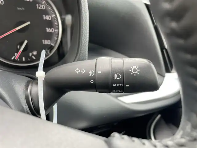 トヨタ ノア S－G 福岡県 2022(令4)年 2.3万km ホワイトパールクリスタルシャイン トヨタセーフティーセンス/コーナーセンサー/レーンキープアシスト/ドラレコ前後/バックカメラ/BT/フルセグTV/メーカーオプションナビ10.5インチ/CD/USB/純正フロアマット/純正アルミホイール/プッシュスタート/スマートキー/オートハイビーム/クルコン/LEDヘッド/ワンオーナー