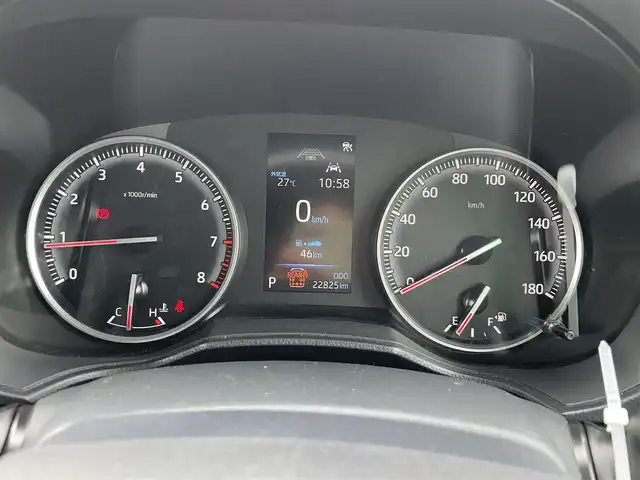 トヨタ ノア S－G 福岡県 2022(令4)年 2.3万km ホワイトパールクリスタルシャイン トヨタセーフティーセンス/コーナーセンサー/レーンキープアシスト/ドラレコ前後/バックカメラ/BT/フルセグTV/メーカーオプションナビ10.5インチ/CD/USB/純正フロアマット/純正アルミホイール/プッシュスタート/スマートキー/オートハイビーム/クルコン/LEDヘッド/ワンオーナー