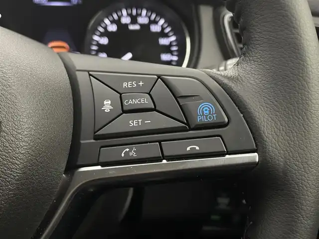 日産 エクストレイル 20X 宮城県 2017(平29)年 5.2万km プレミアムコロナオレンジ 純正ナビ/・BT接続/フルセグTV/・CD/DVD/ミュージックサーバー/日産プロパイロット/・プロパイロットパーキング/・レーダークルーズコントロール/・エマージェンシーブレーキ/・レーンキープアシスト/・360°カメラ/・デジタルインナーミラー/純正18インチアルミホイール/電動リアゲート/電動サイドブレーキ/全席シートヒーター/前後ドライブレコーダー/LEDヘッドライト/・フォグランプ