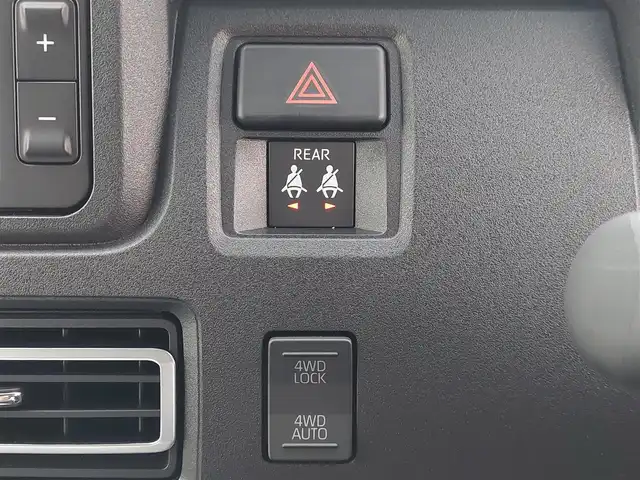 ダイハツ アトレー バン RS 東京都 2022(令4)年 0.1千km オフビートカーキM キャンピング仕様/家具・水道・給排水タンク/外部電源/ベットキット/タープテント付/純正ディスプレイオーディオ/AppleCarplay/androidauto/バックカメラ/両側パワースライド/前後ドライブレコーダー/ビルトインＥＴＣ/ラバーマット/LEDヘッドライト/フォグ/ルーフキャリア