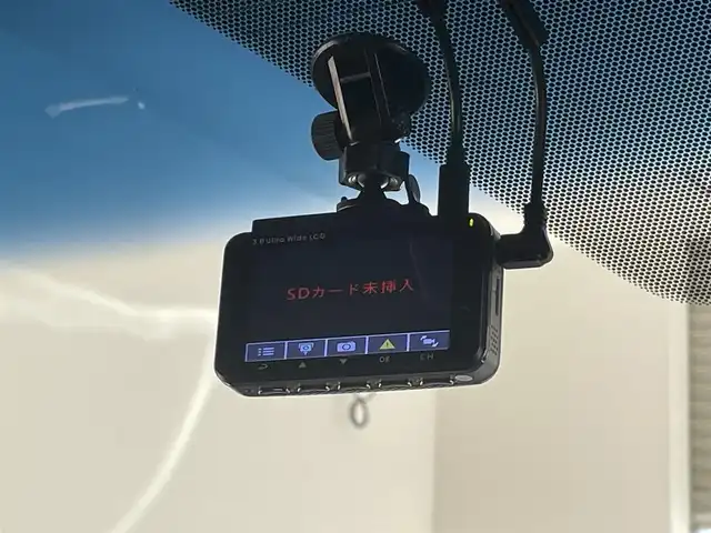 トヨタ アルファードハイブリット エグゼクティブ ラウンジ S 愛知県 2020(令2)年 4.8万km ブラック メーカーナビ/ムーンツインルーフ/JBLプレミアムサウンド/リヤエンターテイメント/HDMI/AC100V電源/ワイヤレス充電/アラウンドビューモニター/ブラインドスポットモニター/デジタルインナーミラー/パーキングアシスト/ベンチレーション/黒レザーシート/トヨタセーフティセンス/パワーバックドア/ステアリングヒーター/ナノイー/Miracast/両側パワースライドドア/パワーシート/LEDオートライト/フォグランプ/純正アルミホイール/フルセグTV/DVD/ETC2.0/前後ドライブレコーダー/純正フロアマット/衝突被害軽減ブレーキ/カーテンエアバック/コーナーセンサー/禁煙車