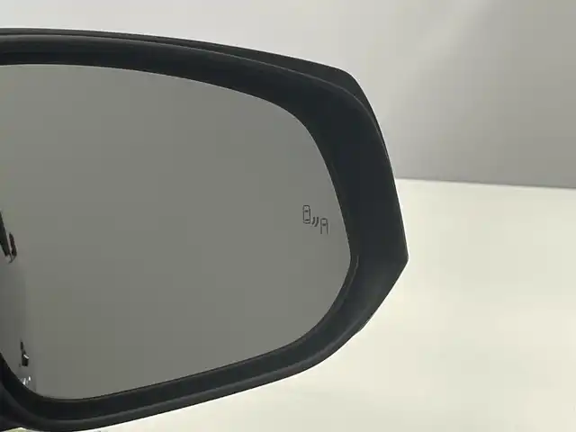 トヨタ アルファードハイブリット エグゼクティブ ラウンジ S 愛知県 2020(令2)年 4.8万km ブラック メーカーナビ/ムーンツインルーフ/JBLプレミアムサウンド/リヤエンターテイメント/HDMI/AC100V電源/ワイヤレス充電/アラウンドビューモニター/ブラインドスポットモニター/デジタルインナーミラー/パーキングアシスト/ベンチレーション/黒レザーシート/トヨタセーフティセンス/パワーバックドア/ステアリングヒーター/ナノイー/Miracast/両側パワースライドドア/パワーシート/LEDオートライト/フォグランプ/純正アルミホイール/フルセグTV/DVD/ETC2.0/前後ドライブレコーダー/純正フロアマット/衝突被害軽減ブレーキ/カーテンエアバック/コーナーセンサー/禁煙車