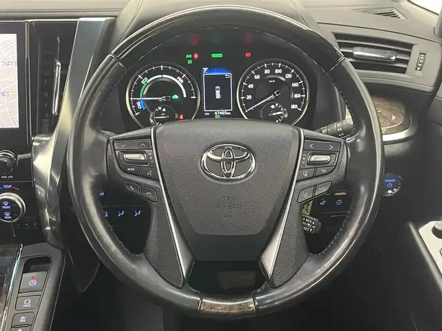 トヨタ アルファードハイブリット エグゼクティブ ラウンジ S 愛知県 2020(令2)年 4.8万km ブラック メーカーナビ/ムーンツインルーフ/JBLプレミアムサウンド/リヤエンターテイメント/HDMI/AC100V電源/ワイヤレス充電/アラウンドビューモニター/ブラインドスポットモニター/デジタルインナーミラー/パーキングアシスト/ベンチレーション/黒レザーシート/トヨタセーフティセンス/パワーバックドア/ステアリングヒーター/ナノイー/Miracast/両側パワースライドドア/パワーシート/LEDオートライト/フォグランプ/純正アルミホイール/フルセグTV/DVD/ETC2.0/前後ドライブレコーダー/純正フロアマット/衝突被害軽減ブレーキ/カーテンエアバック/コーナーセンサー/禁煙車