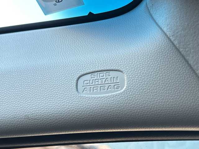 ホンダ Ｎ ＯＮＥ プレミアム 富山県 2015(平27)年 2.3万km プレミアムディープロッソパール 禁煙車/純正ナビ/TV　BLUETOOTH　ＤＶＤ再生機能有/衝突被害軽減システム/ＢＳＭ/バックカメラ/フォグランプ/プッシュスタート/スマートキー/純正フロアマット/純正アルミホイール/ベンチシート/ドアバイザー