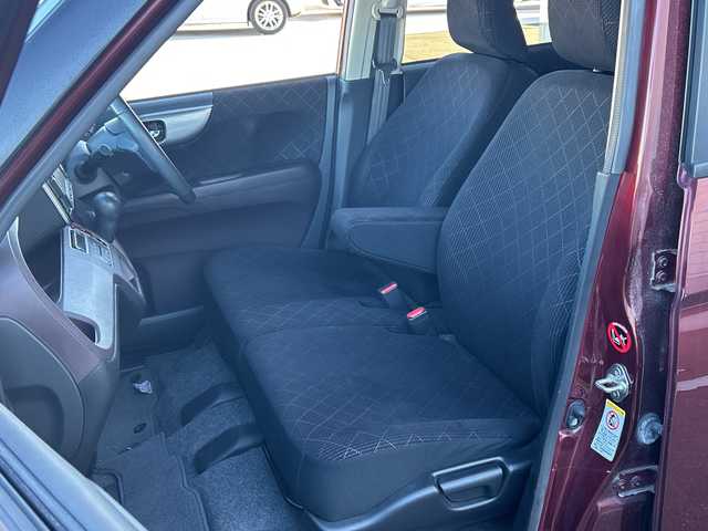 ホンダ Ｎ ＯＮＥ プレミアム 富山県 2015(平27)年 2.3万km プレミアムディープロッソパール 禁煙車/純正ナビ/TV　BLUETOOTH　ＤＶＤ再生機能有/衝突被害軽減システム/ＢＳＭ/バックカメラ/フォグランプ/プッシュスタート/スマートキー/純正フロアマット/純正アルミホイール/ベンチシート/ドアバイザー