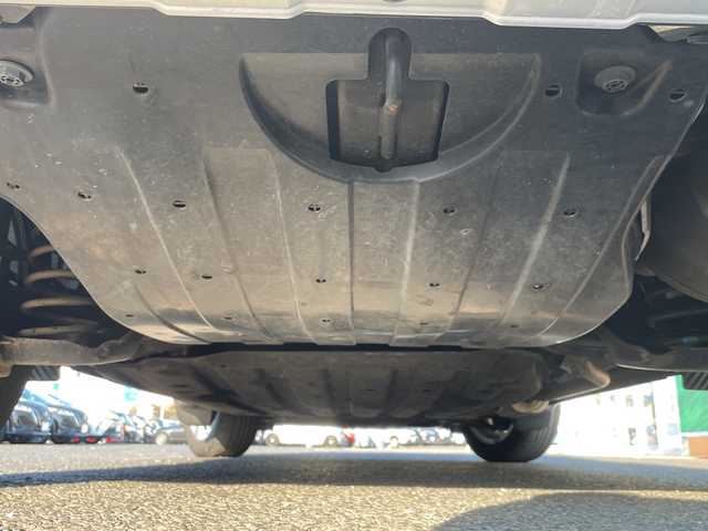 ホンダ ヴェゼル ハイブリッド X ホンダセンシング 茨城県 2016(平28)年 8.9万km ホワイトオーキッドパール 純正ナビ　/-TV/BT/AM/FM/衝突軽減システム　/バックカメラ　/ＬＥＤヘッドライト　/パドルシフト　/ドライブレコーダー　/レーダークルーズコントロール/純正16インチアルミホイール/電動格納ミラー　/アイドリングストップ　/ＥＴＣ　/プッシュスタート