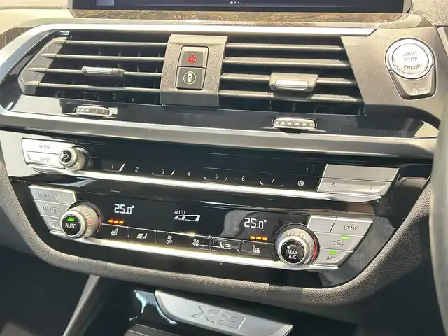 ＢＭＷ Ｘ３ xDrive20d Mスポーツ 福岡県 2020(令2)年 4.6万km サファイアブラックP ハイラインＰＫＧ　/ＨＵＤ　/純正ＯＰ２０ＡＷ　/ヴァーネスカ黒革シート　/全席シートヒーター　/純正ナビ　/フルセグＴＶ　/３６０°カメラ　/ワイヤレス充電　/ＡＣＣ　/ＢＳＭ　/レーンキープ　/パワーバックドア　/ＥＴＣ