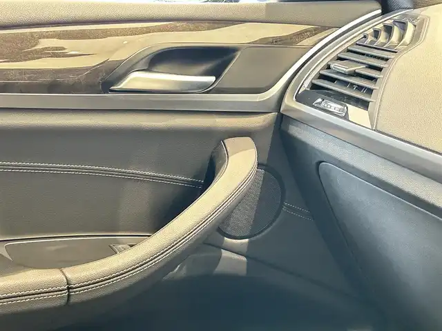 ＢＭＷ Ｘ３ xDrive20d Mスポーツ 福岡県 2020(令2)年 4.6万km サファイアブラックP ハイラインＰＫＧ　/ＨＵＤ　/純正ＯＰ２０ＡＷ　/ヴァーネスカ黒革シート　/全席シートヒーター　/純正ナビ　/フルセグＴＶ　/３６０°カメラ　/ワイヤレス充電　/ＡＣＣ　/ＢＳＭ　/レーンキープ　/パワーバックドア　/ＥＴＣ