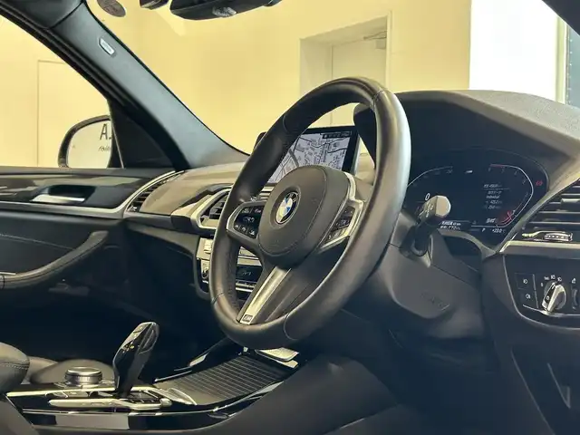ＢＭＷ Ｘ３ xDrive20d Mスポーツ 福岡県 2020(令2)年 4.6万km サファイアブラックP ハイラインＰＫＧ　/ＨＵＤ　/純正ＯＰ２０ＡＷ　/ヴァーネスカ黒革シート　/全席シートヒーター　/純正ナビ　/フルセグＴＶ　/３６０°カメラ　/ワイヤレス充電　/ＡＣＣ　/ＢＳＭ　/レーンキープ　/パワーバックドア　/ＥＴＣ