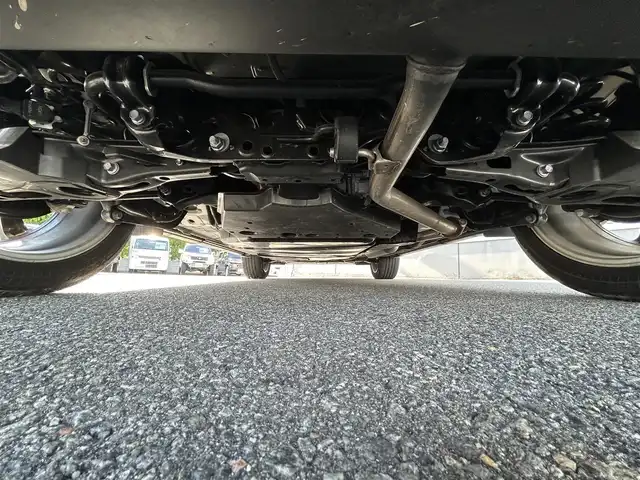 レクサス ＮＸ 350h Fスポーツ 山形県 2023(令5)年 1.3万km ホワイトノーヴァガラスフレーク 4WD/レクサスセーフティシステム＋/・衝突軽減ブレーキ/・ブラインドスポットモニター/・レーントレーシングアシスト/・パーキングサポートブレーキ/レーダークルーズコントロール/サンルーフ/デジタルインナーミラー/純正14インチナビ/・Bluetooth/フルセグTV/USB/Carplay/パノラマミックビューモニター/置くだけ充電/ビルドインETC/赤レザーシート/前席シートヒーター/エアシート/パワーバックドア/前席パワーシート/運転席メモリーシート/三眼LEDヘッドライト/ヘッドアップディスプレイ