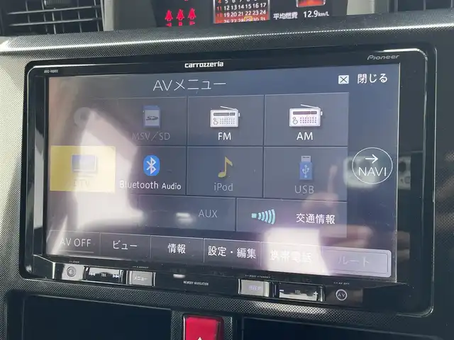 トヨタ ルーミー G 道央・札幌 2019(平31)年 7.6万km パールホワイトⅢ 4WD/社外メモリナビ/FM/AM/CD/DVD/BT/フルセグTV/プリクラッシュセーフティ/クルーズコントロール/クリアランスソナー/オートハイビーム/ワイパーデアイサー/ステアリングスイッチ/バックカメラ/両側パワースライドドア/純正エンジンスターター/ETC/スマートキー/プッシュスタート/冬タイヤAW付積込/165/65R14 2018年3mm